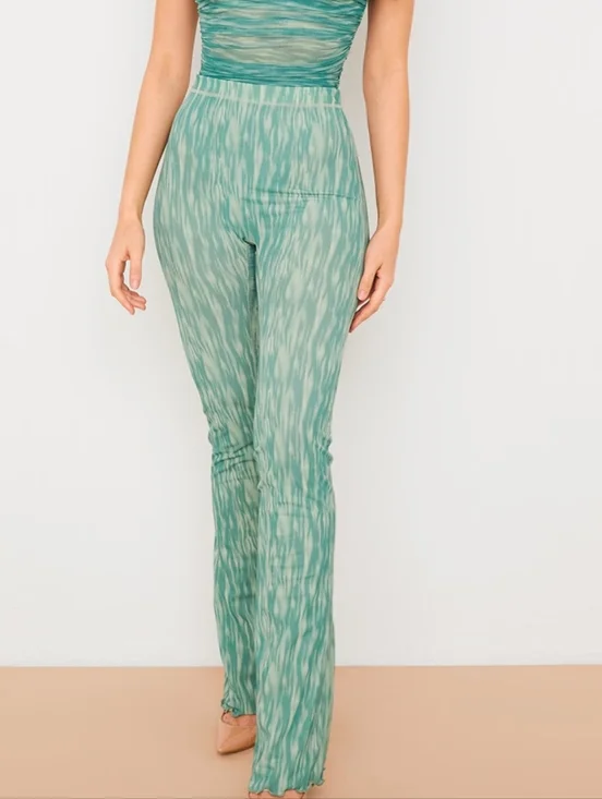 House of CB Erin Mesh Flared Trousers in Ivy Print - Picture 2 of 16